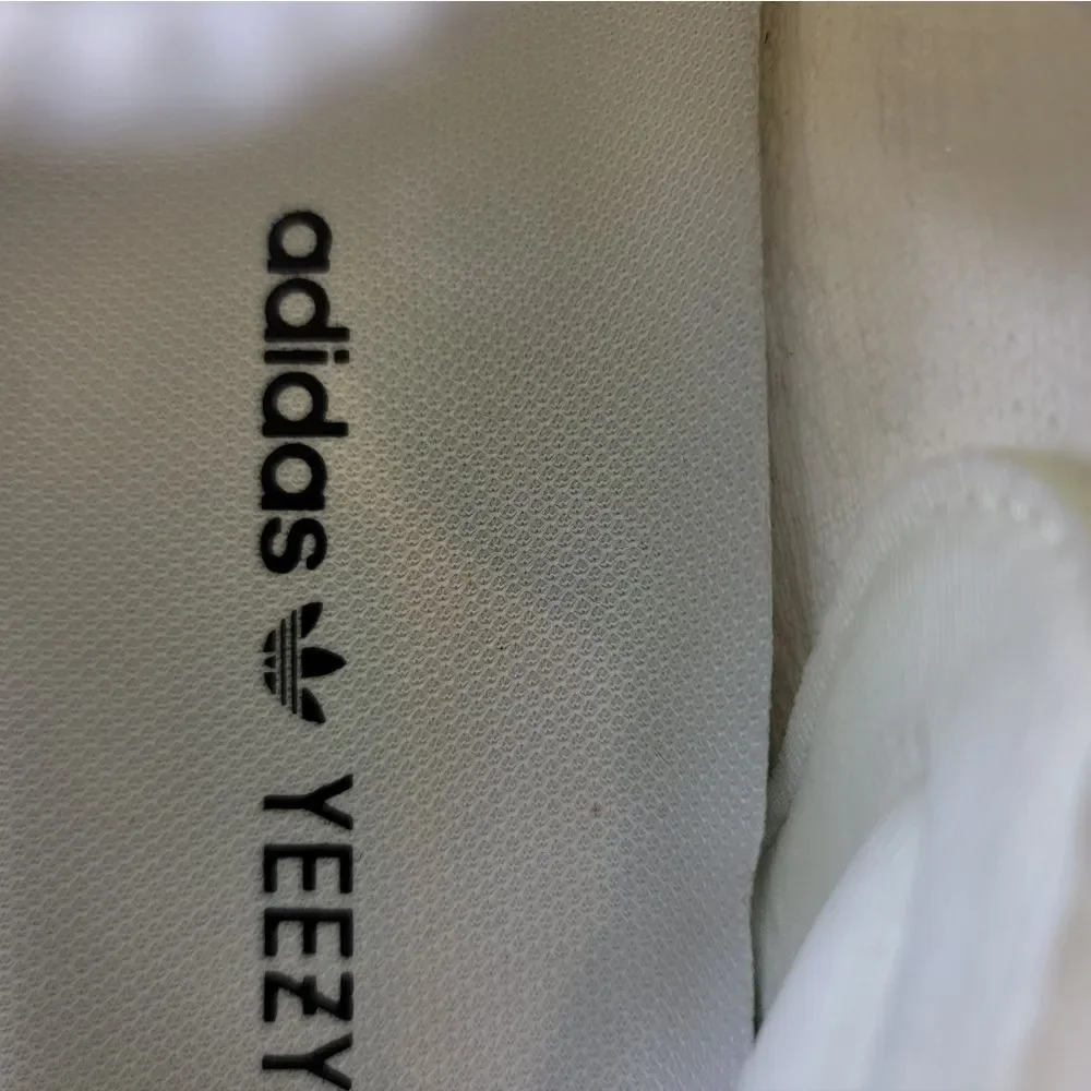 Adidas Yeezy Boost 350 V2 Cream White CP9366 Men 8.5 Triple WhiteClassic triple